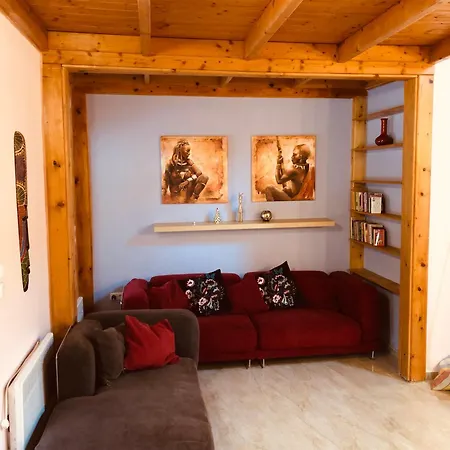 בית נופש Tieffapartmanhaz *